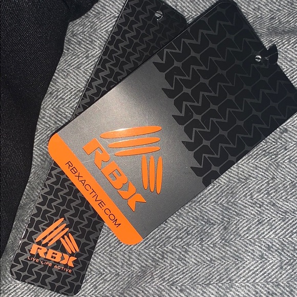 women’s RBX leggings - Picture 3 of 3